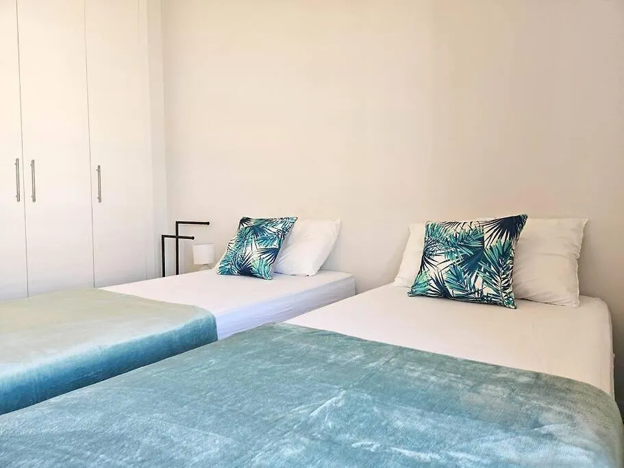 2 Bed Apartment In Le Mirage Iii, Cancelada Estepona