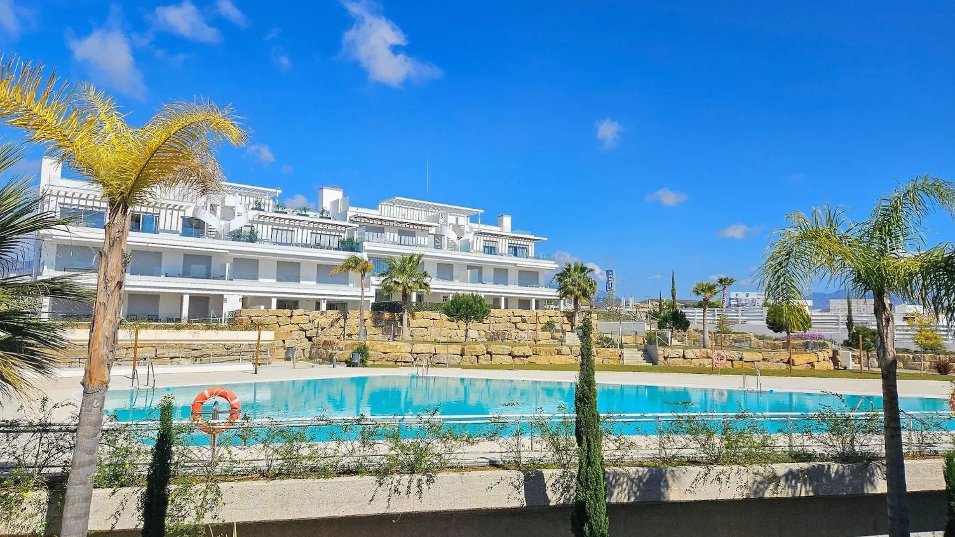 2 Bed Apartment In Le Mirage Iii, Cancelada location