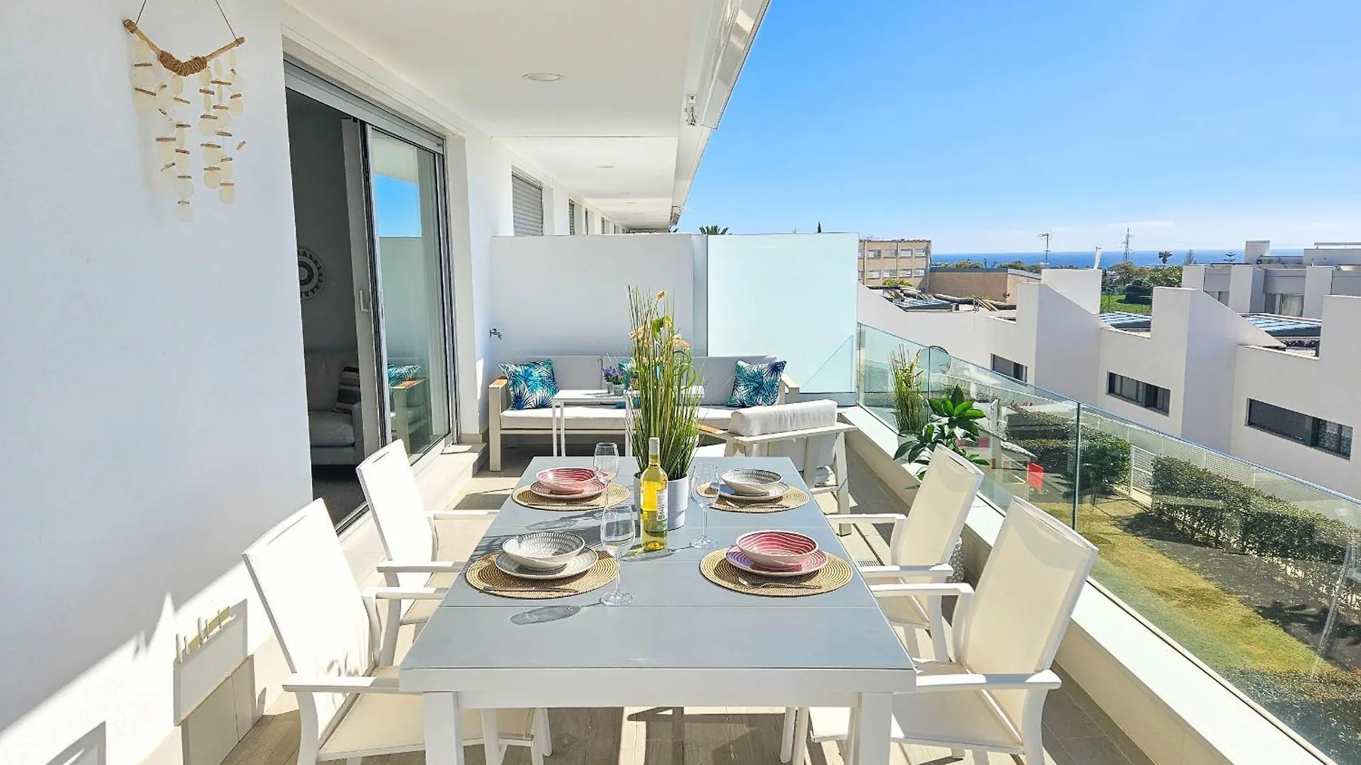 2 Bed Apartment In Le Mirage Iii, Cancelada Estepona